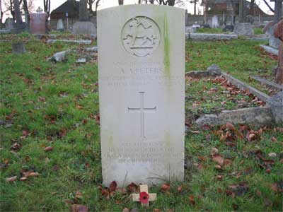 Arthur Peters� Grave, Guildford Cemetery